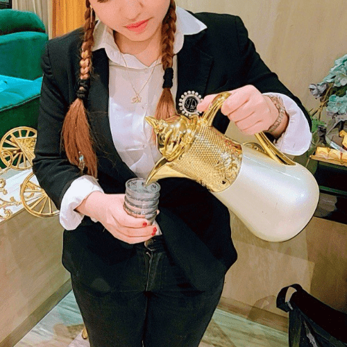 اكتشف خدمات تنسيق الحفلات عبر ونس، حيث نوفر ديكورات مميزة، تنسيق زهور، تجهيزات إضاءة وصوت، وتأجير مستلزمات الحفلات بأسعار تنافسية لحفل مثالي.